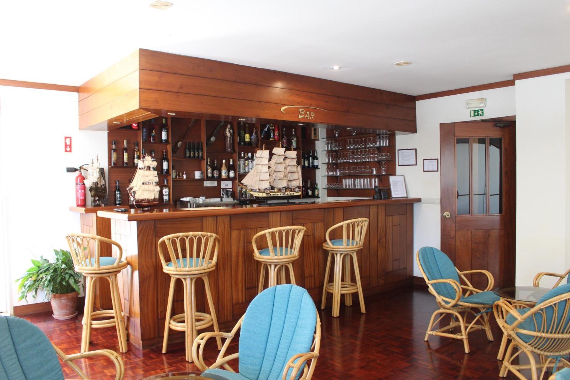 Hotel Santo Antonio Da Baia Sao Martinho do Porto Luaran gambar