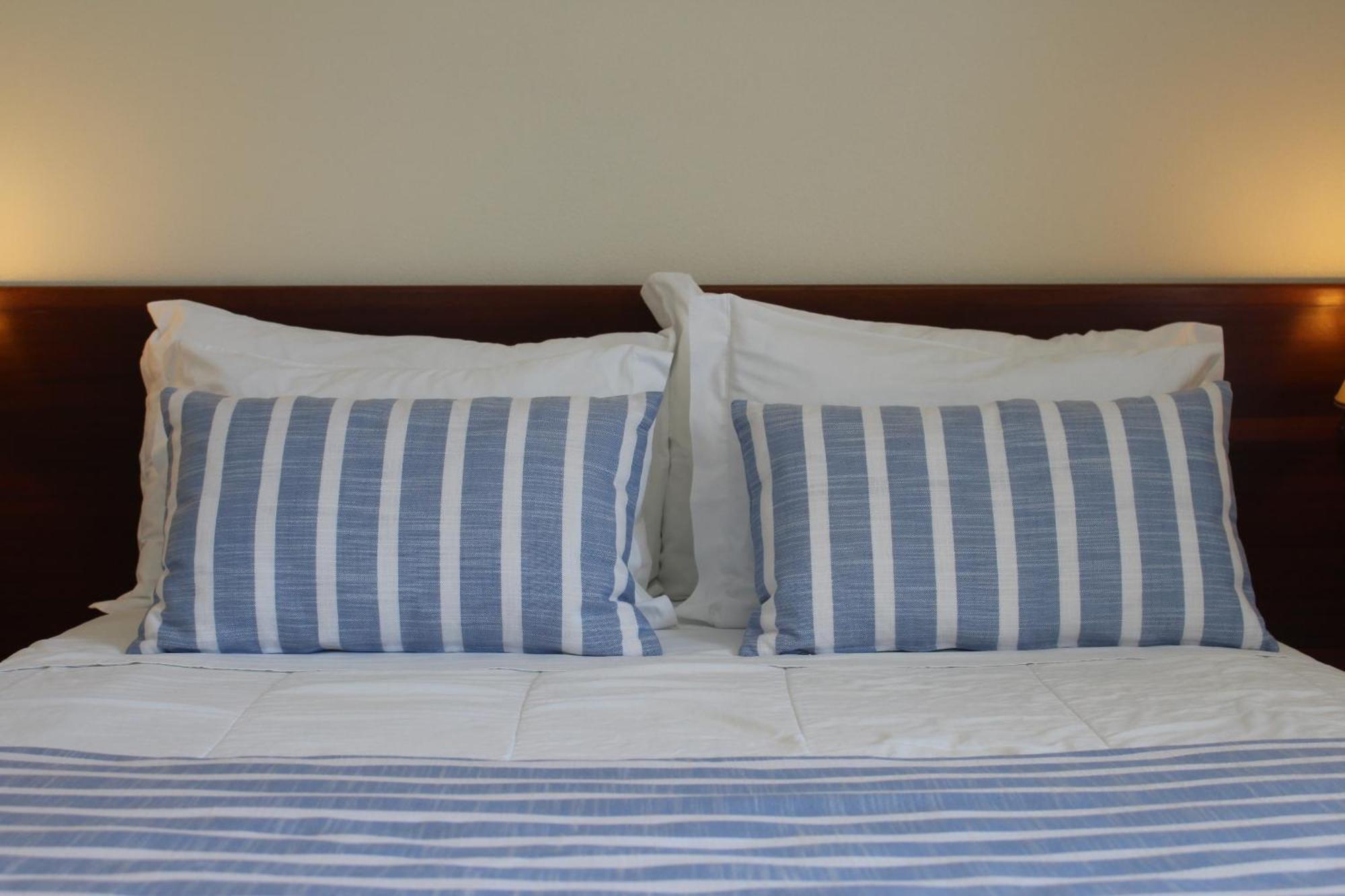 Hotel Santo Antonio Da Baia Sao Martinho do Porto Luaran gambar