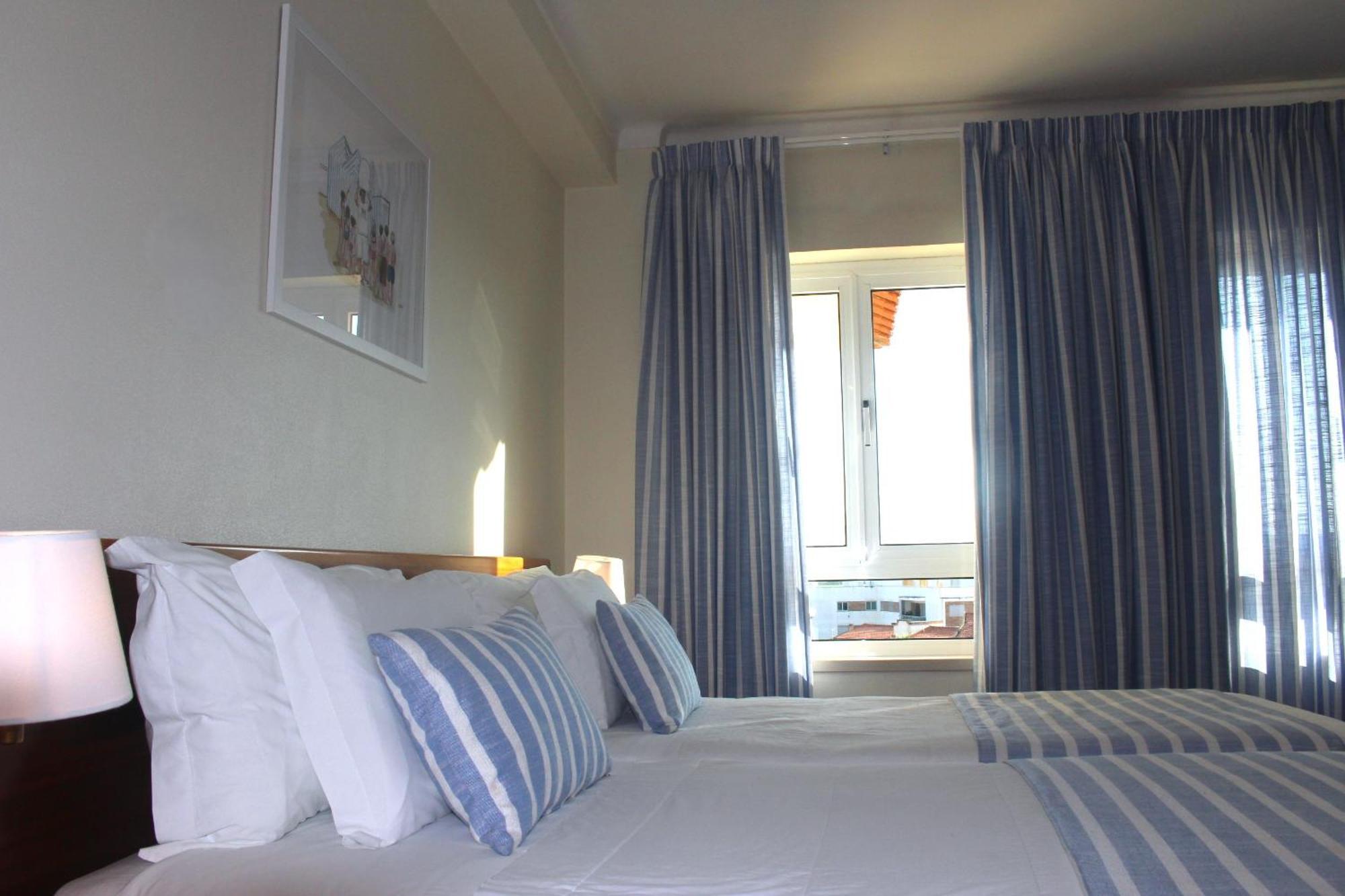 Hotel Santo Antonio Da Baia Sao Martinho do Porto Luaran gambar