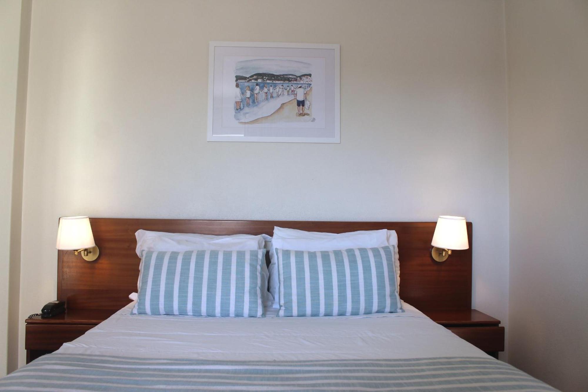 Hotel Santo Antonio Da Baia Sao Martinho do Porto Luaran gambar
